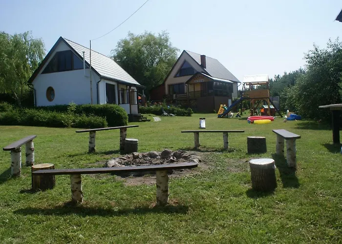 Agrodomki Okej -dom Kasjan بيت للعطل *